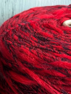 Трикотажная пряжа для вязания MORELINO толстая шишибрики