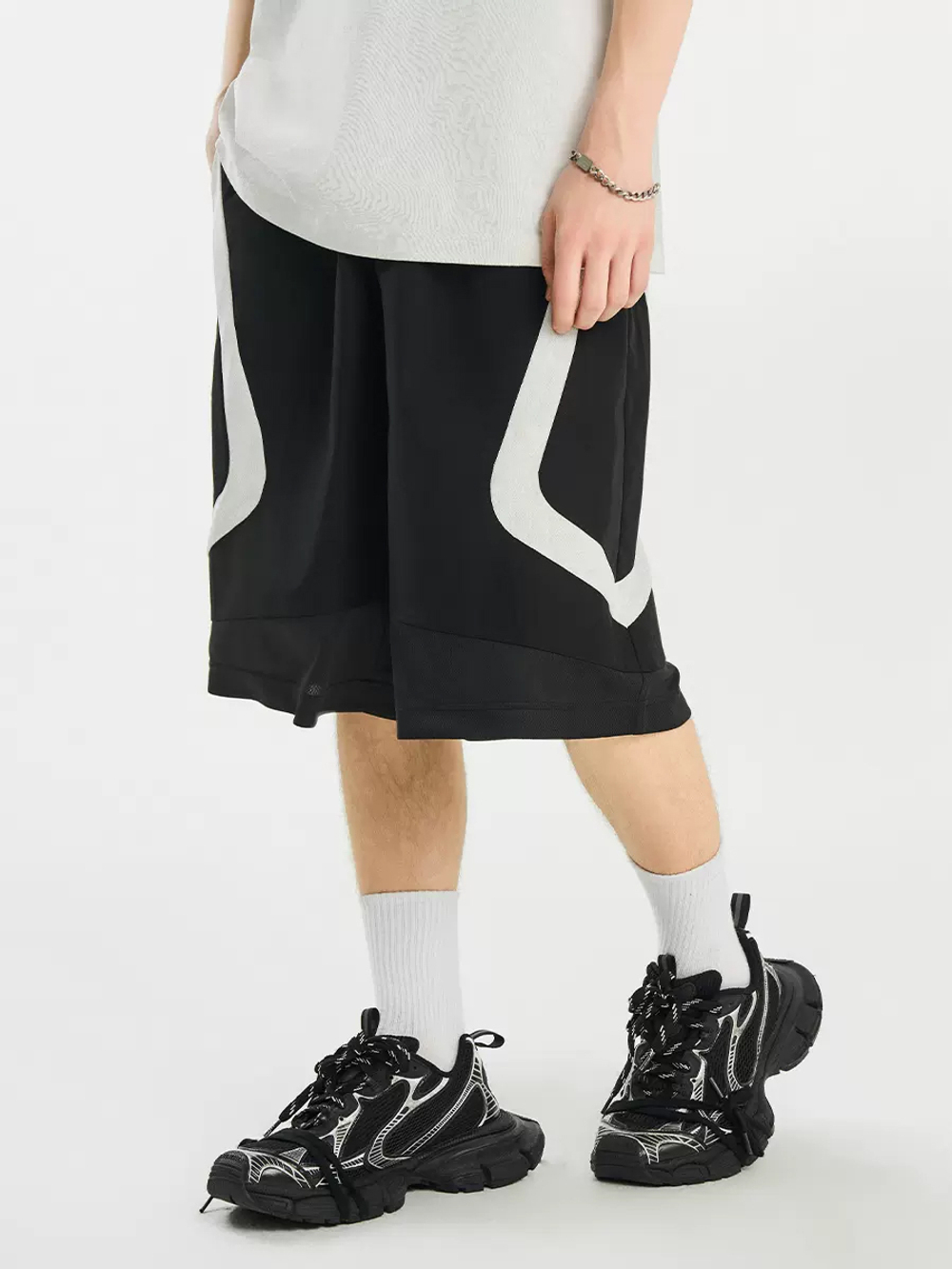 Шорты HARSHandCRUEL "Curved Line" Shorts