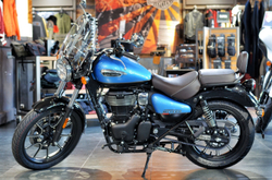 Royal Enfield Meteor 350 Supernova Blue