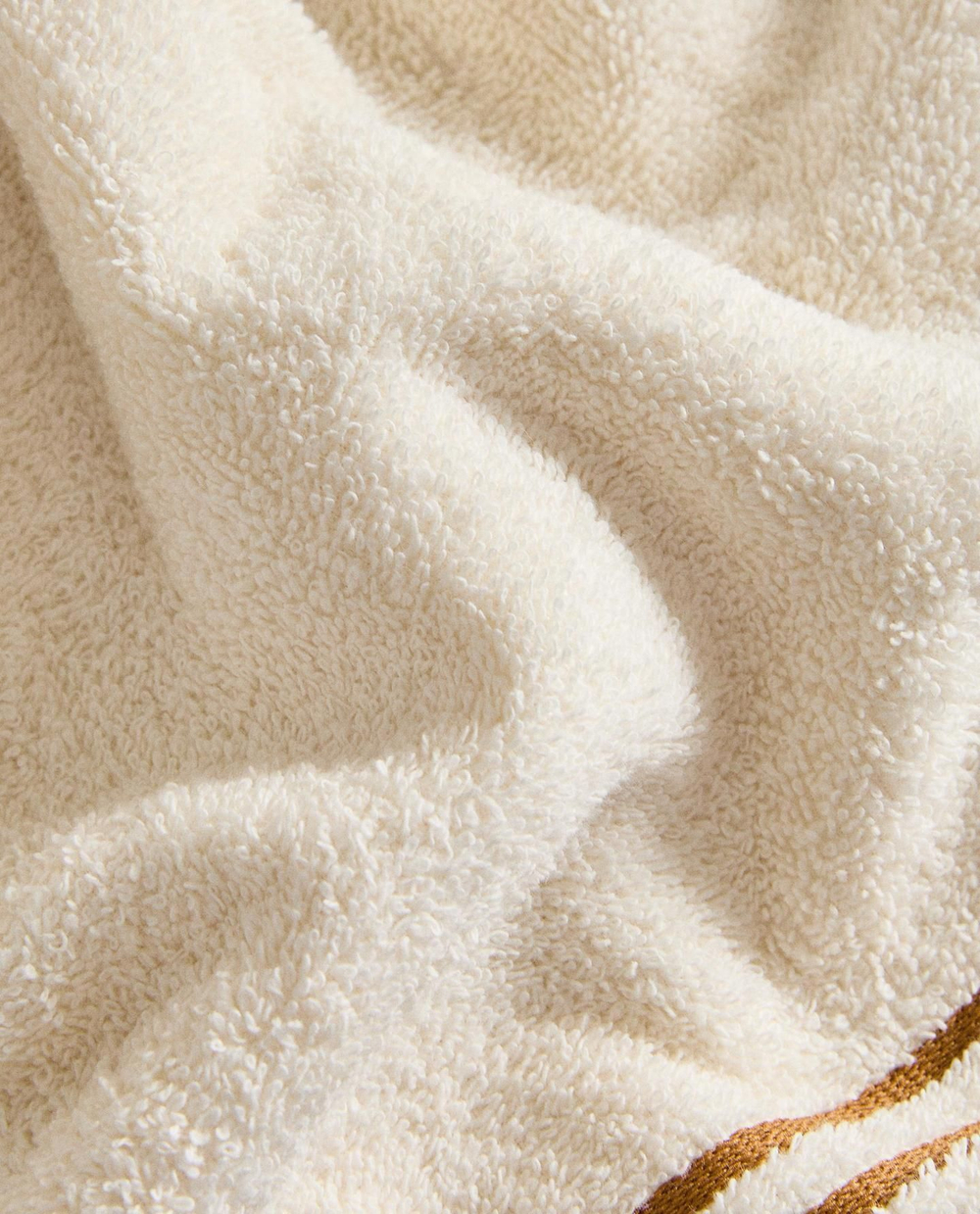 Zara Home - Банное полотенце с бордовым поясом, белый, 30х50 см
