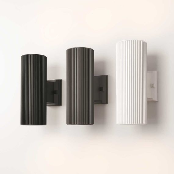 Настенный светильник Maytoni Outdoor O419WL-02B