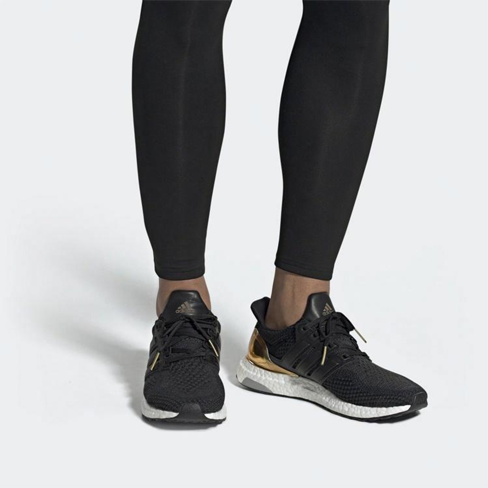 Кроссовки Adidas Ultraboost 1.0 Gold Medal