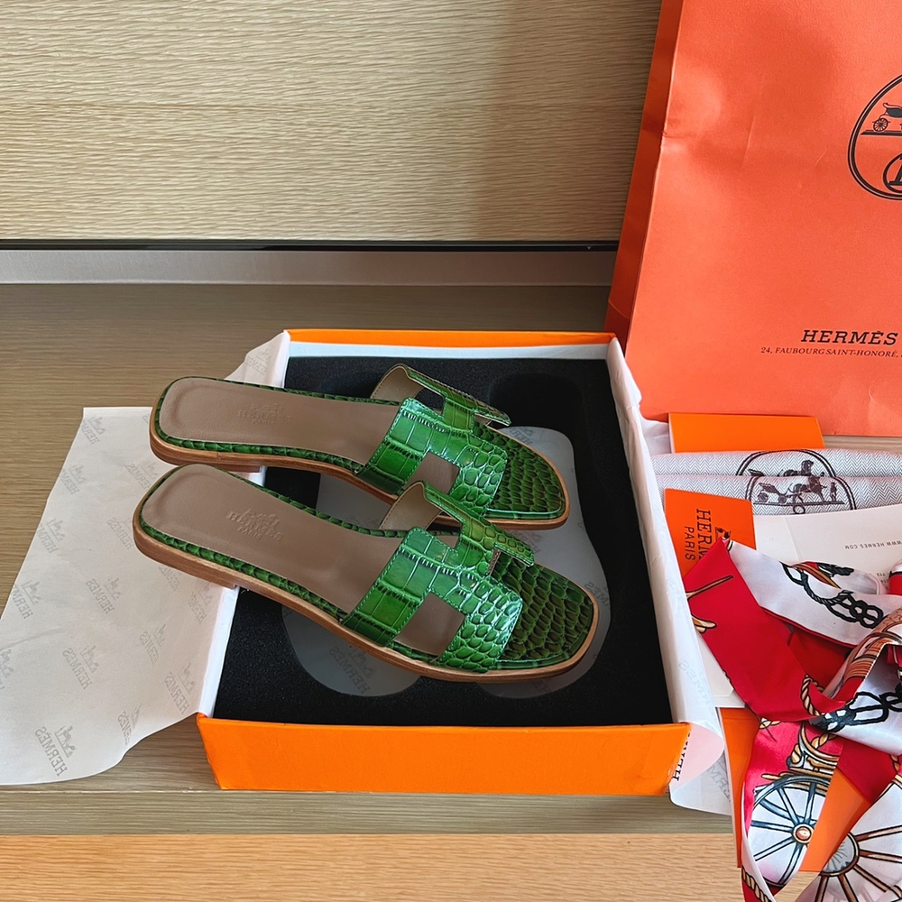 Hermes Oran Sandal