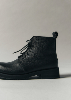 SeamSimple black elephant