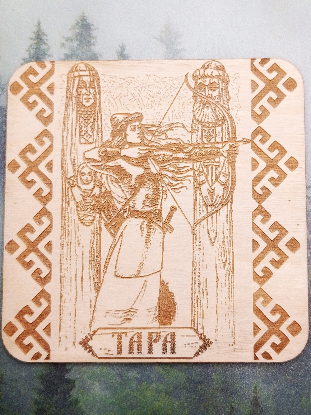 Деревянная картина "Тара"