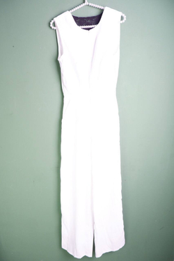 Комбинезон с кружевной вставкой, визуально на 44 размер