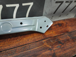 Кронштейн передней панели левый Chery Arrizo 8 22-нв Б/У Оригинал 501002639AA