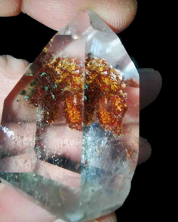 Кристалл кварц с включениями асс.