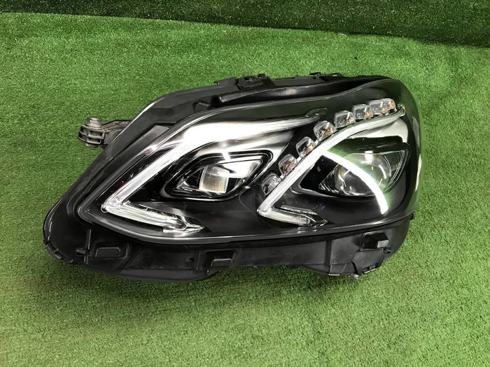 Фара левая Mercedes E W212 (2013-2016) LED В сборе