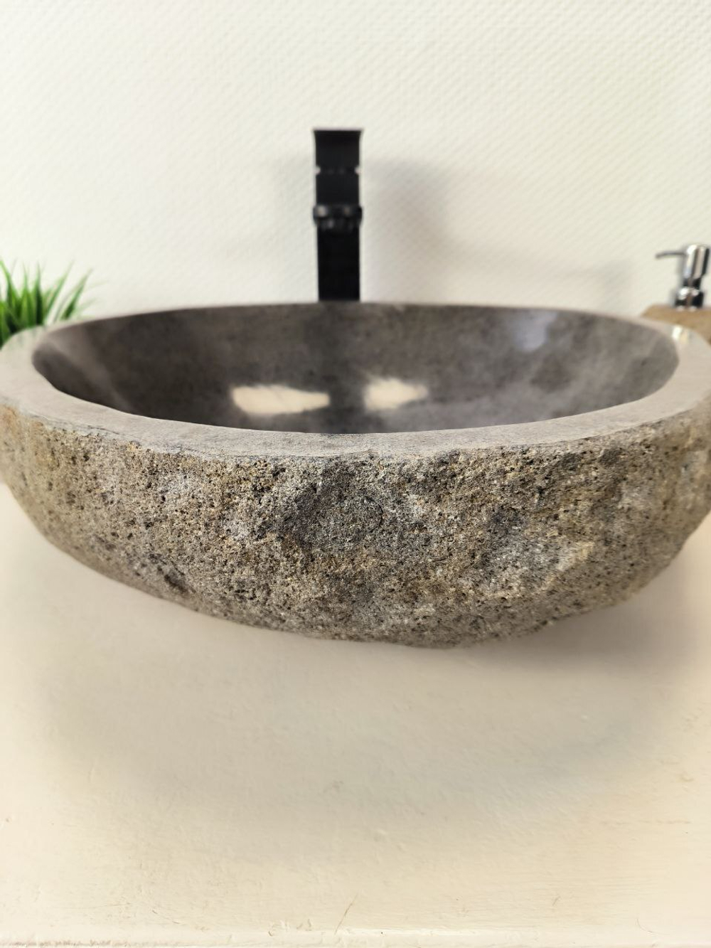 Раковина из речного камня RS-65996 48х46х15 из натурального камня