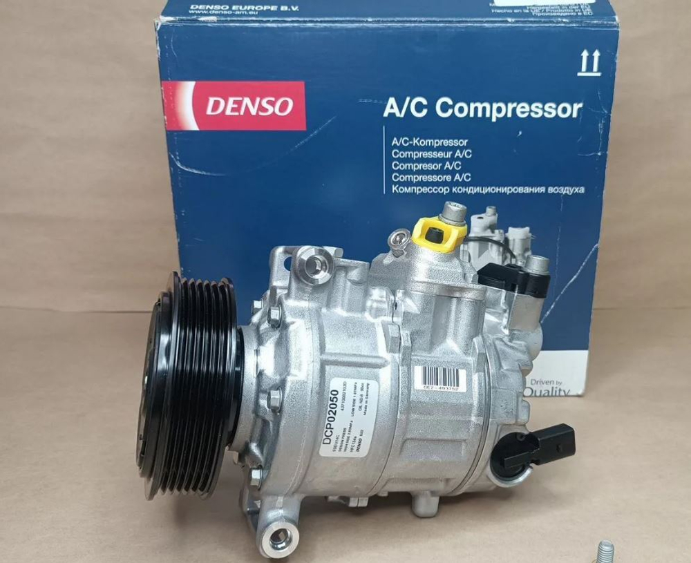 Компрессор кондиционера Denso DCP02050