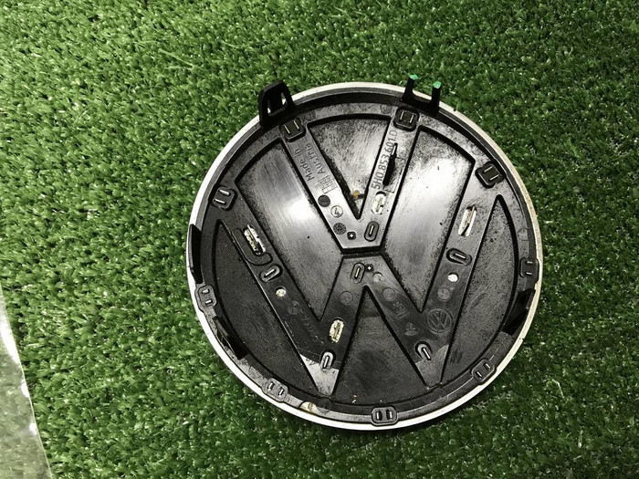 Эмблема решетки радиатора VW Polo 6 (2020-2022)