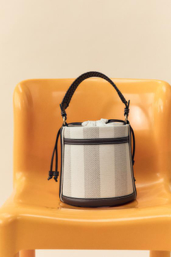 ZARA ХОЛЩОВАЯ ПАНАМА В ПОЛОСКУ, СВЕТЛО-БЕЖЕВЫЙ