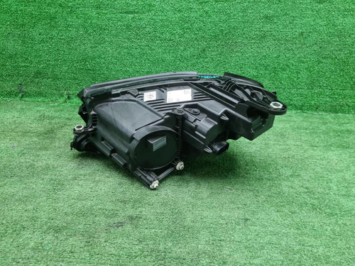 Фара правая Mercedes E W213 (2020-2023) LED