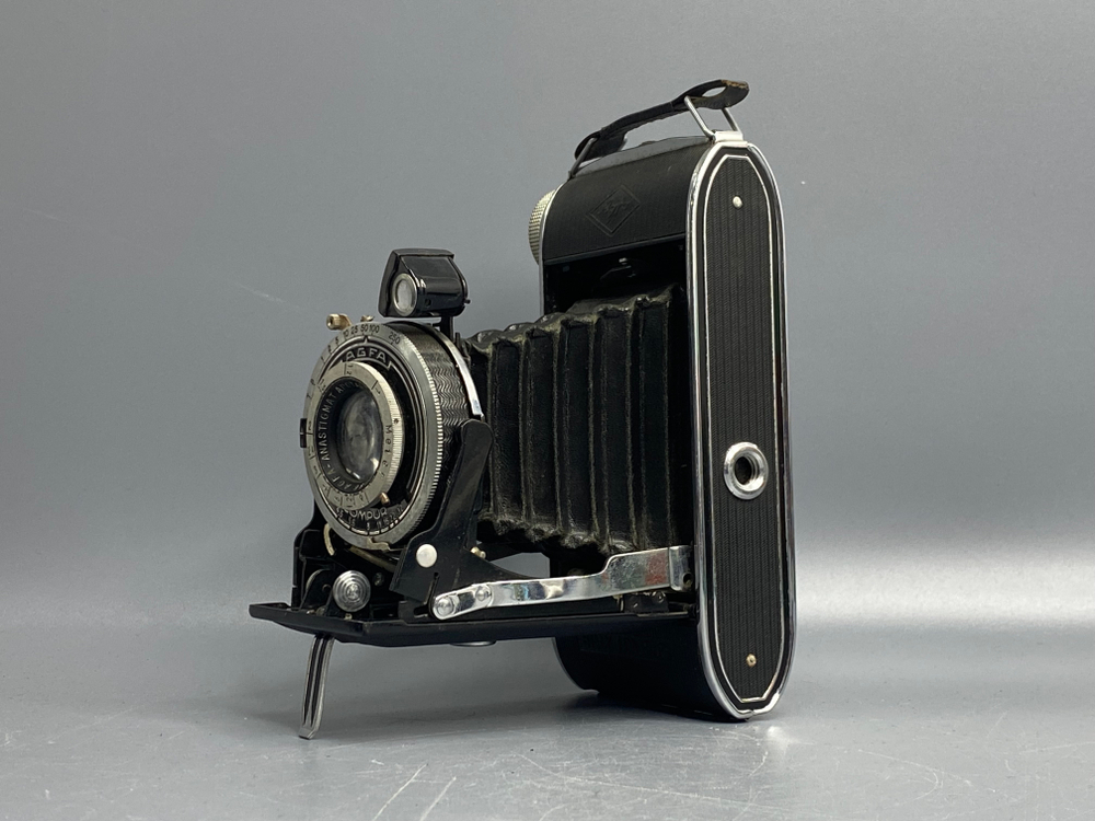 Agfa Billy Compur сломан механизм, не закрывается