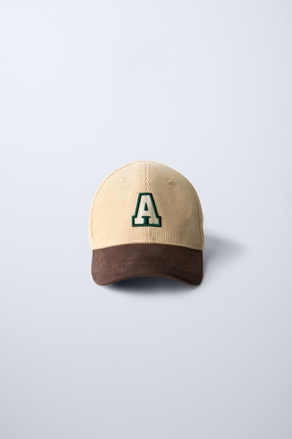 ZARA ВЕЛЬВЕТОВАЯ КЕПКА С НАШИВКОЙ, ПЕСОЧНЫЙ