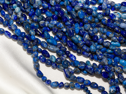 Нить бусины из лазурита 4-5мм (галтовка)