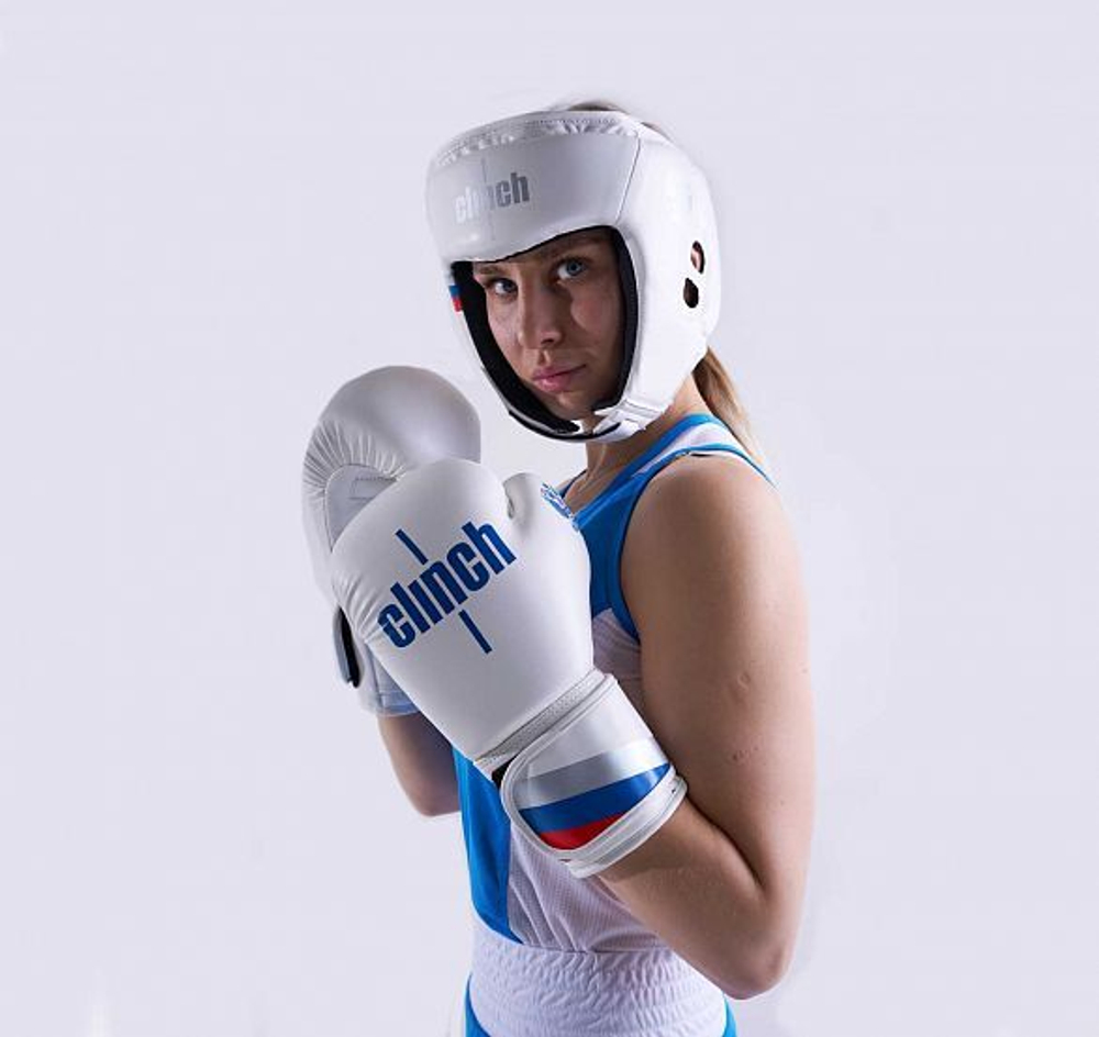 Перчатки боксерские Clinch Olimp бело-синие C111
