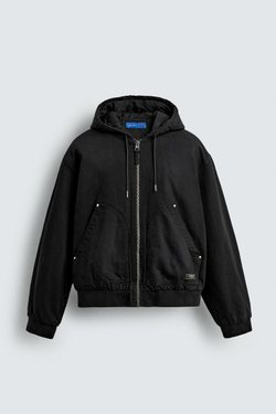 ZARA СТЕГАНАЯ КУРТКА С КАПЮШОНОМ, ЧЕРНЫЙ