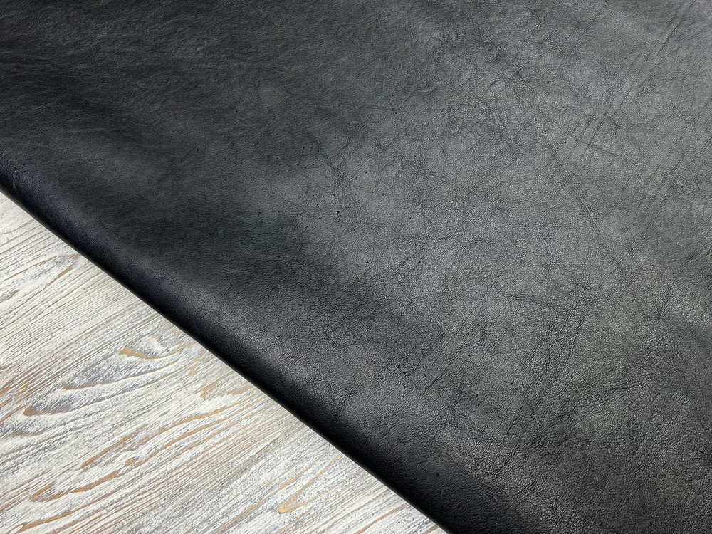 Кожа с природными винтажными дефектами Экстрела Винтаж цв. Черный / Vacchetta Extrella Nero,