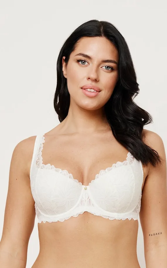 BELLA MILK NEW Full Cup Бюст