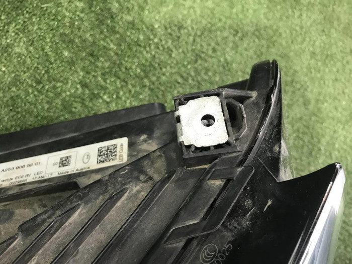 Фара правая Mercedes GLC X253 (2015-2019) LED