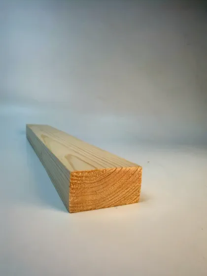 Брусок хвойных пород профилированный АВ 45*20*2000 R0 влажность 14%±2%