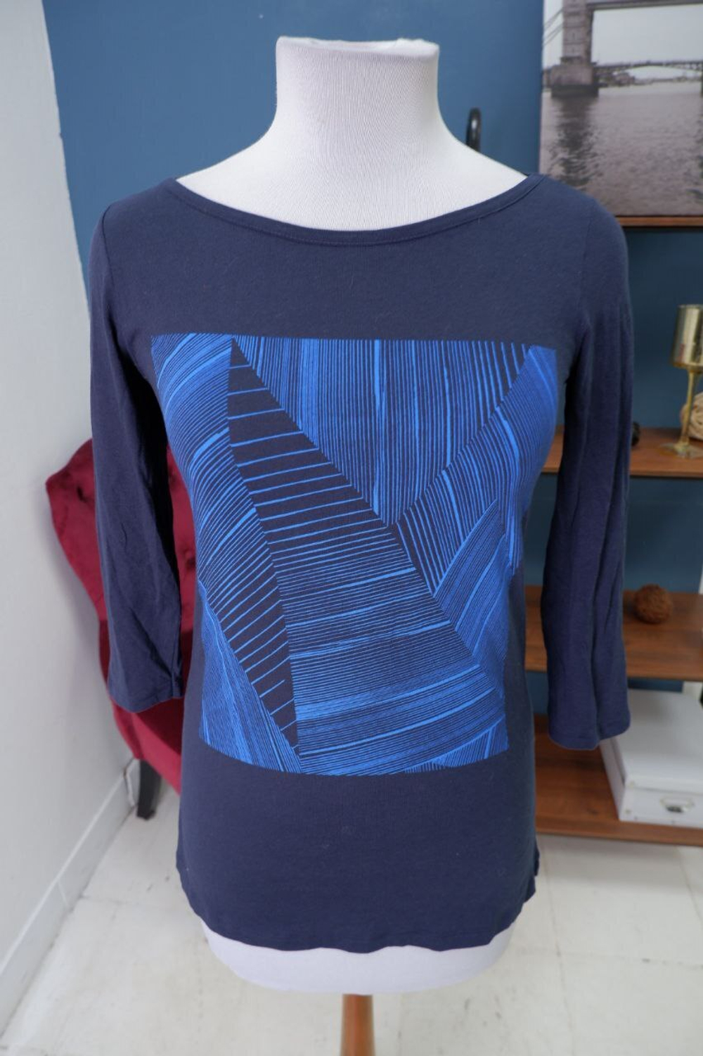 Джемпер United Colors of Benetton стильный 40-42 размер