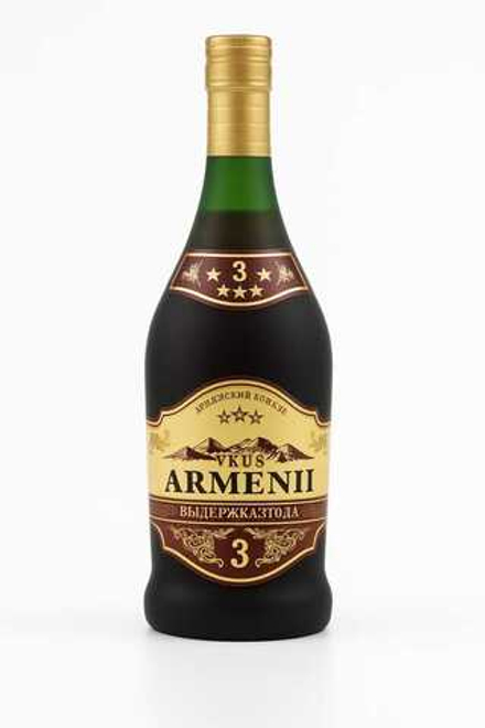 Коньяк Бахус Вкус Армении 3 звезд 0,5 л