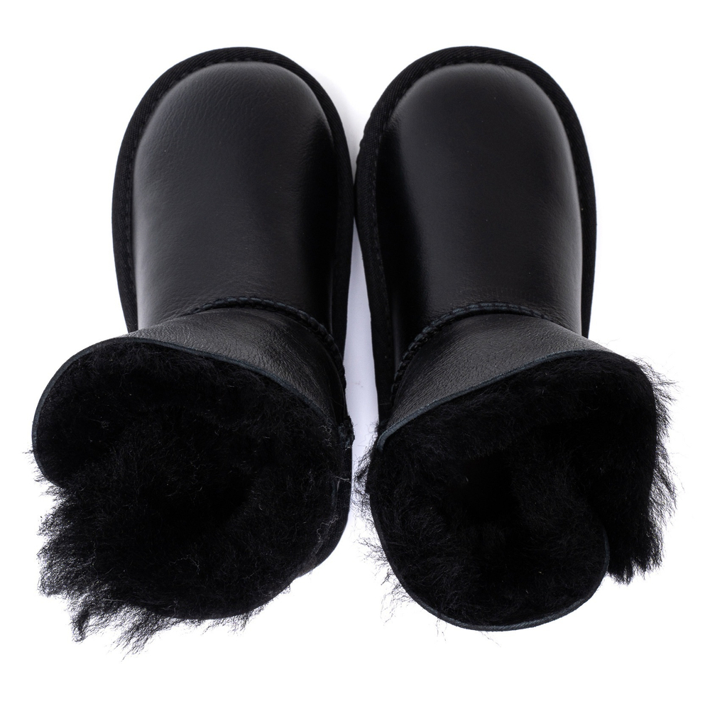 Ugg Kids Bailey Button II Metallic Black