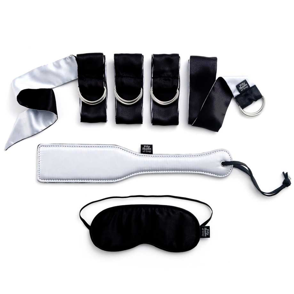 Набор фетиш-аксессуаров First Time Bondage Kit (Цвет: серебристый с черным)