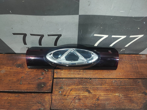 Накладка крышки багажника Chery Tiggo 7 Pro Б/У Оригинал 605000205AB