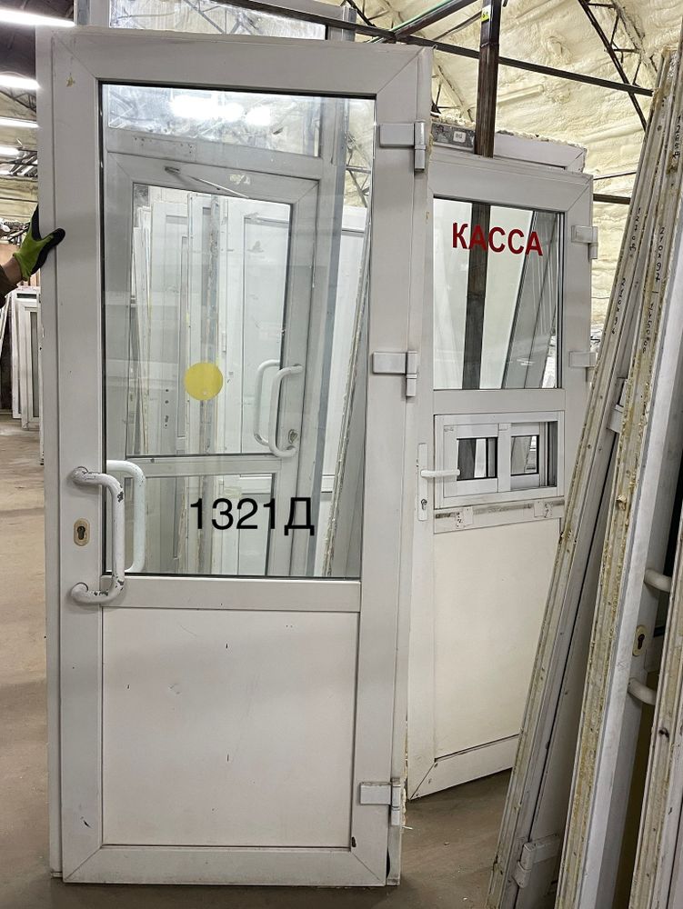 Дверь Входная ПВХ Б/У 217(в) х 94(ш) (Межкомнатная)