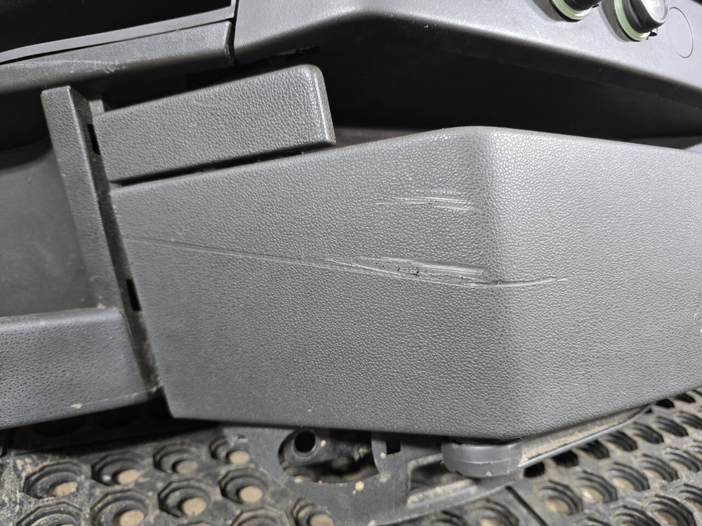 Торпедо салона кабины в сборе