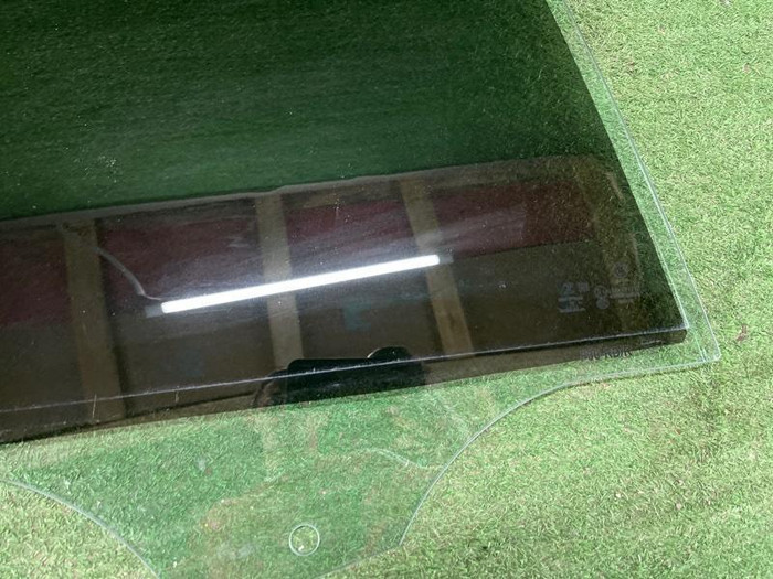 Стекло двери заднее правое BMW 3er F30 (2011-2020)