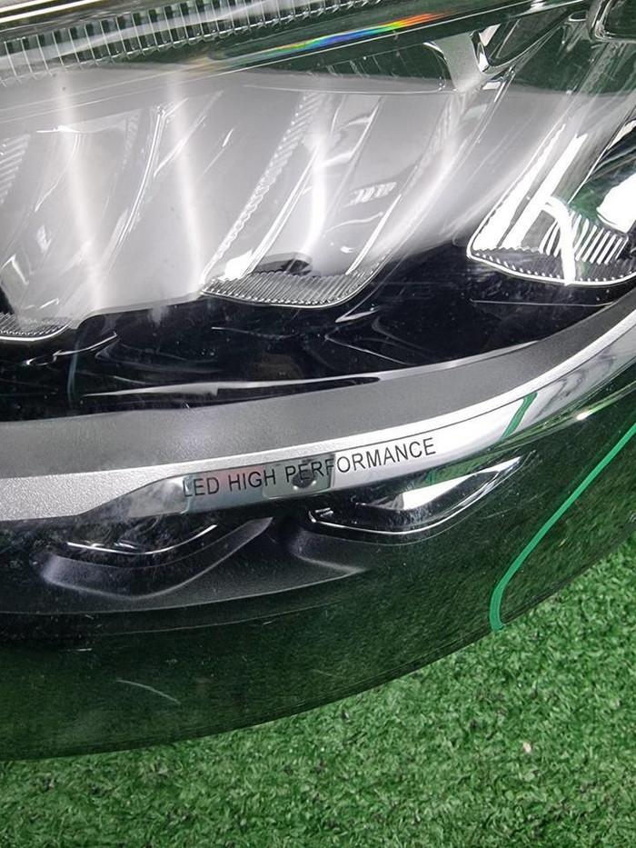 Фара левая Mercedes C w205 (2018-2023) LED