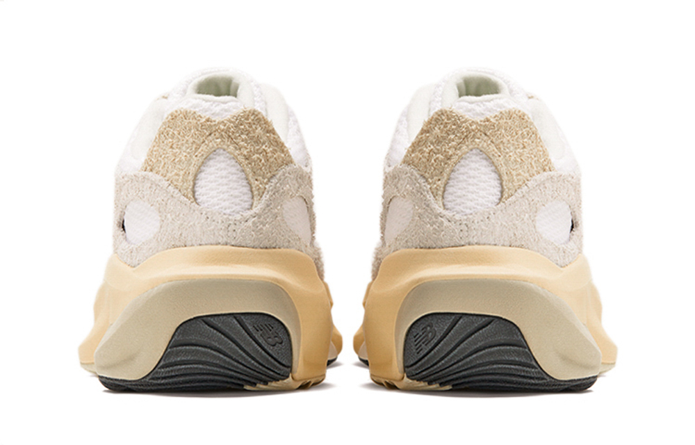 Кроссовки New Balance Warped Runner