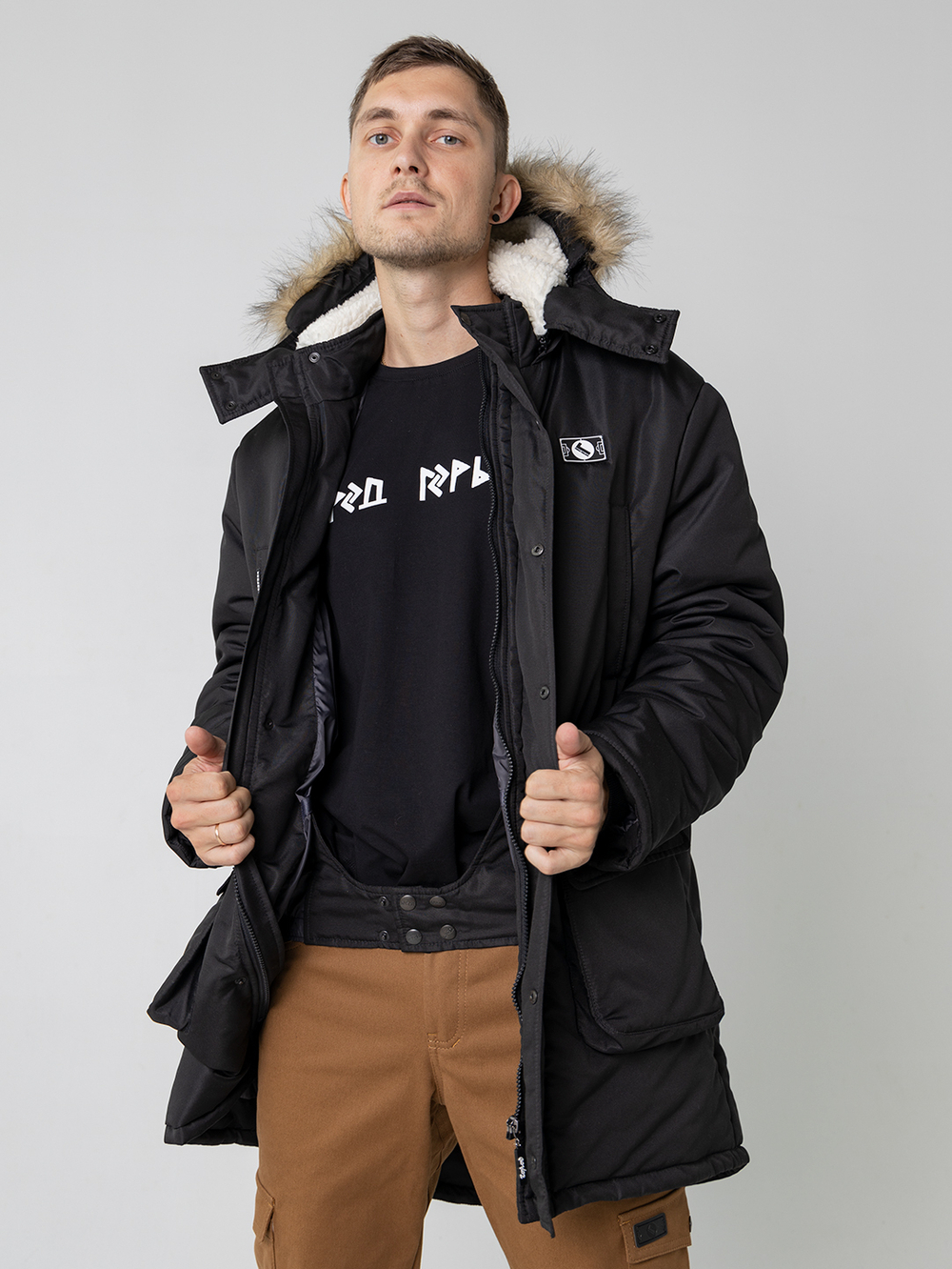 Парка зимняя Город Горький черная