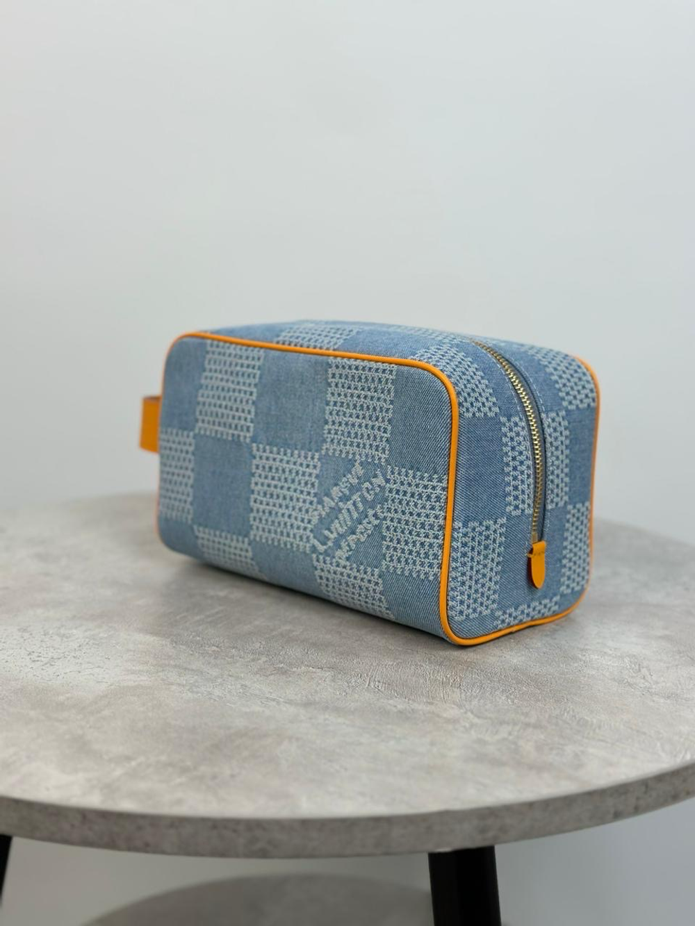 Косметичка Louis Vuitton