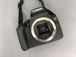 Canon 2000D Kit 18-55mm 3.5-5.6 III (5.140 кадров)