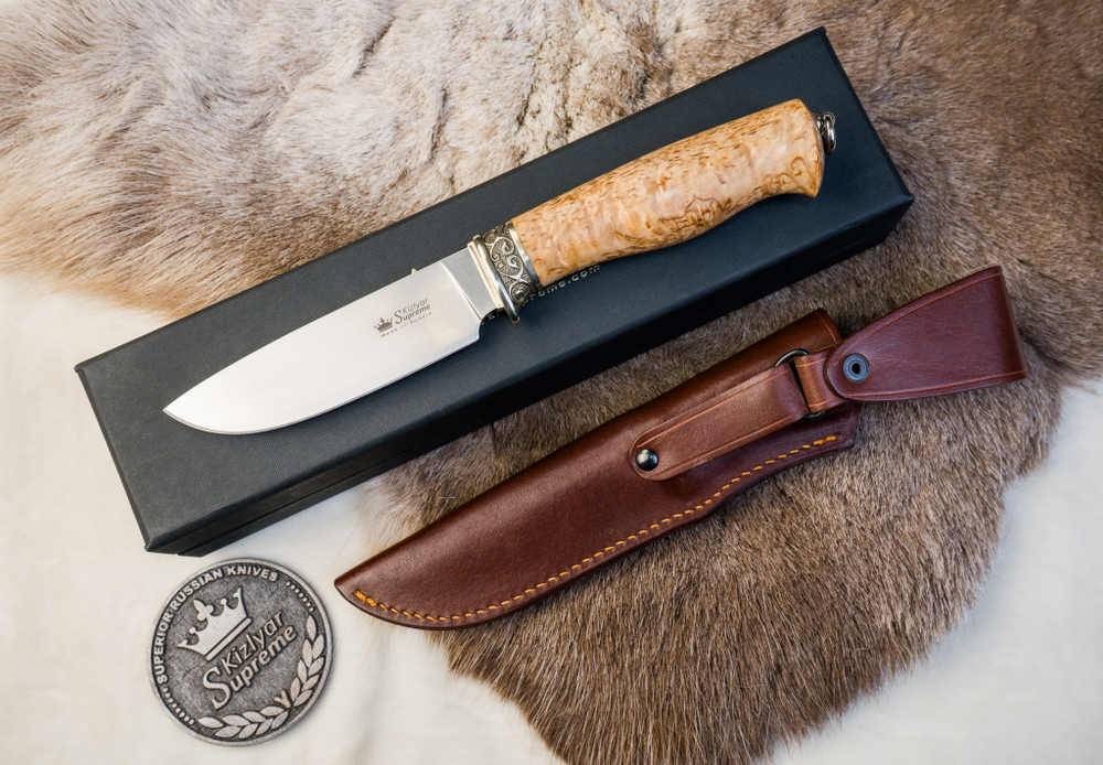 Охотничий нож Theseus M390 Satin светлая рукоять