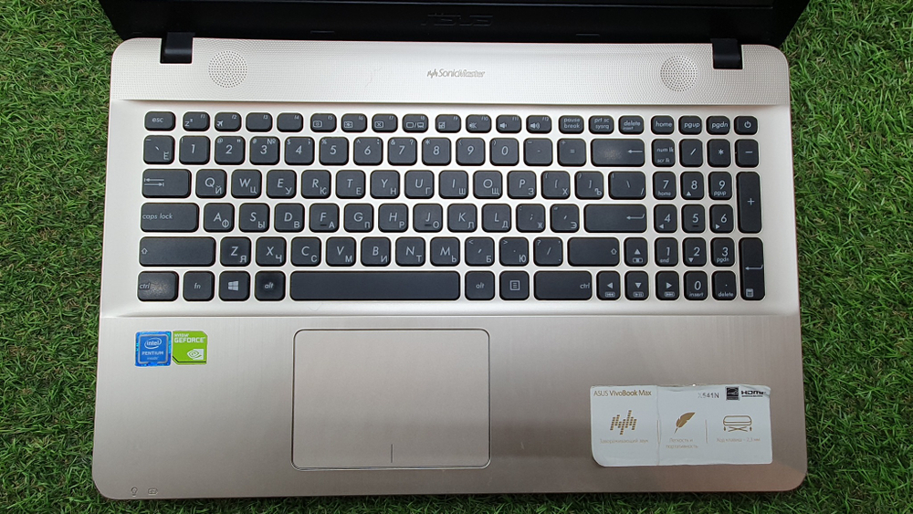 Ноутбук ASUS 4 ядра/FHD VivoBook X541NA-DM411