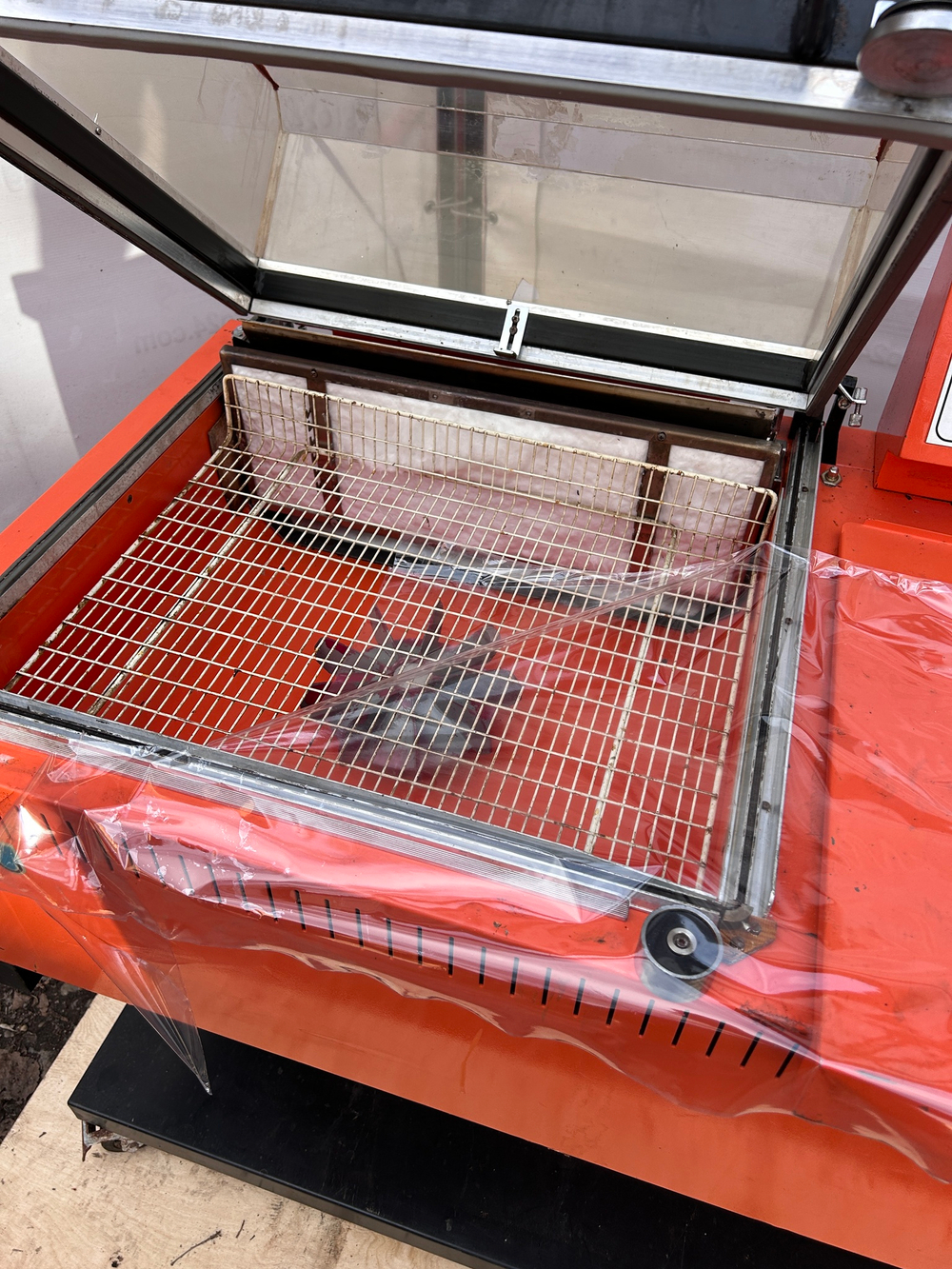 Упаковщик термоусадочный BSF-5540 Б/У