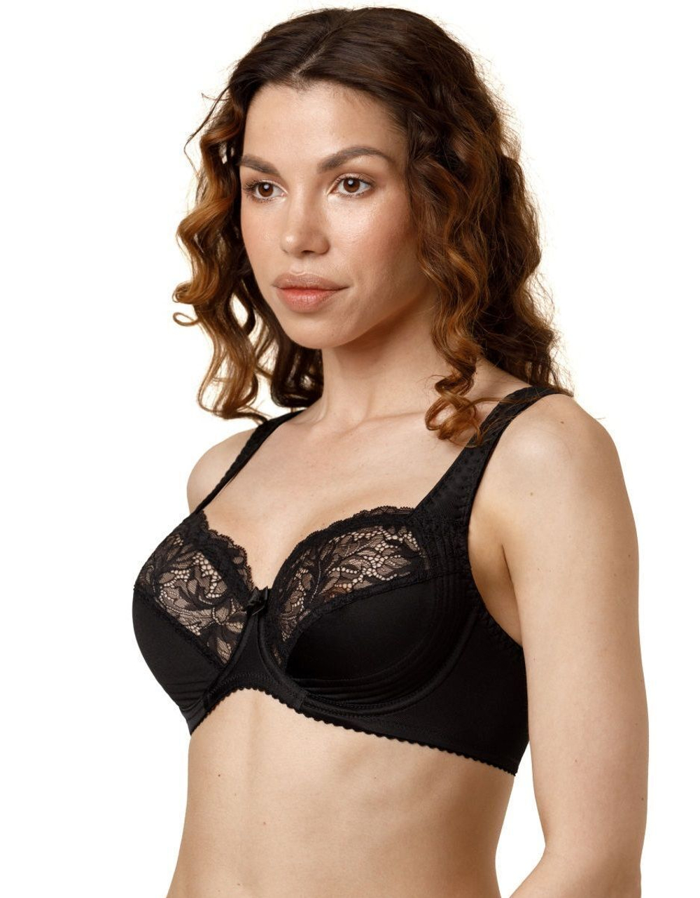 Бюстгальтер на каркасах с поролоном в боковой части чашки (Размер: 90G) (Цвет: пудровый)