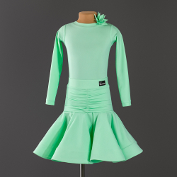 красивое платье для танцев