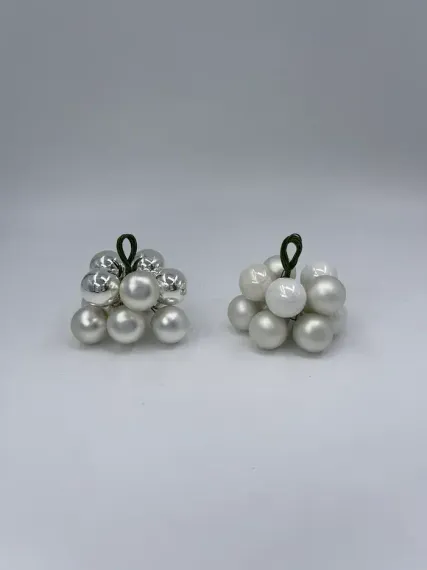 Гроздь стеклянных шаров Ягодный хоровод 2 см., 10 шт., первый снег, Christmas DeLuxe (89868)