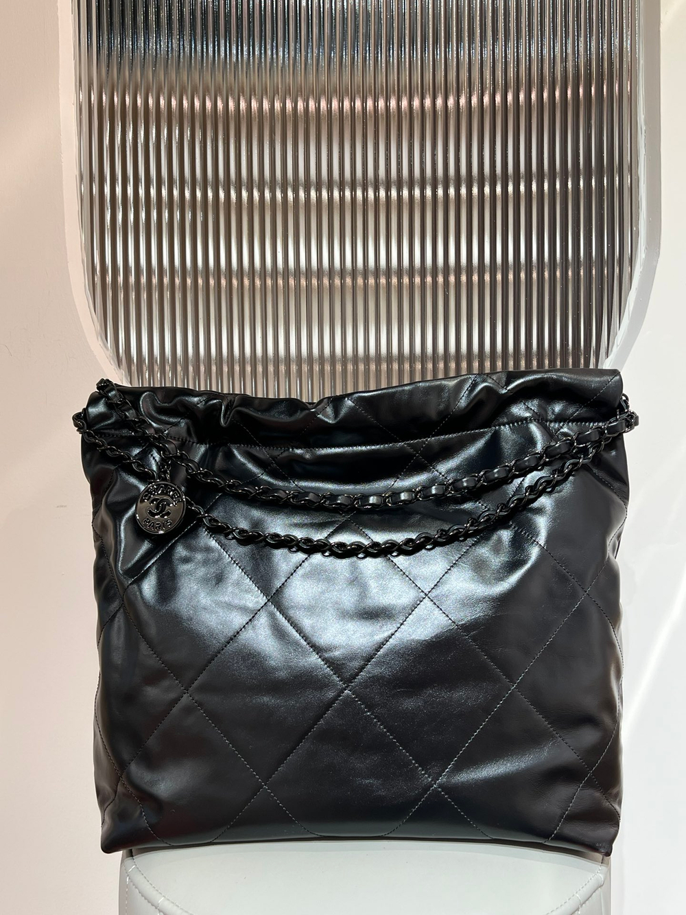 Chanel 22 Handbag