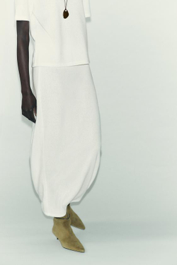 ZARA ТРИКОТАЖНАЯ ЮБКА-МИДИ С РАЗРЕЗОМ, СЛОНОВАЯ КОСТЬ