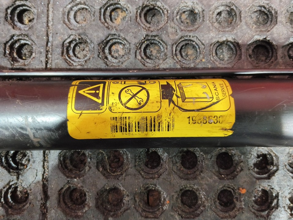 Цилиндр подъема кабины 2018г.