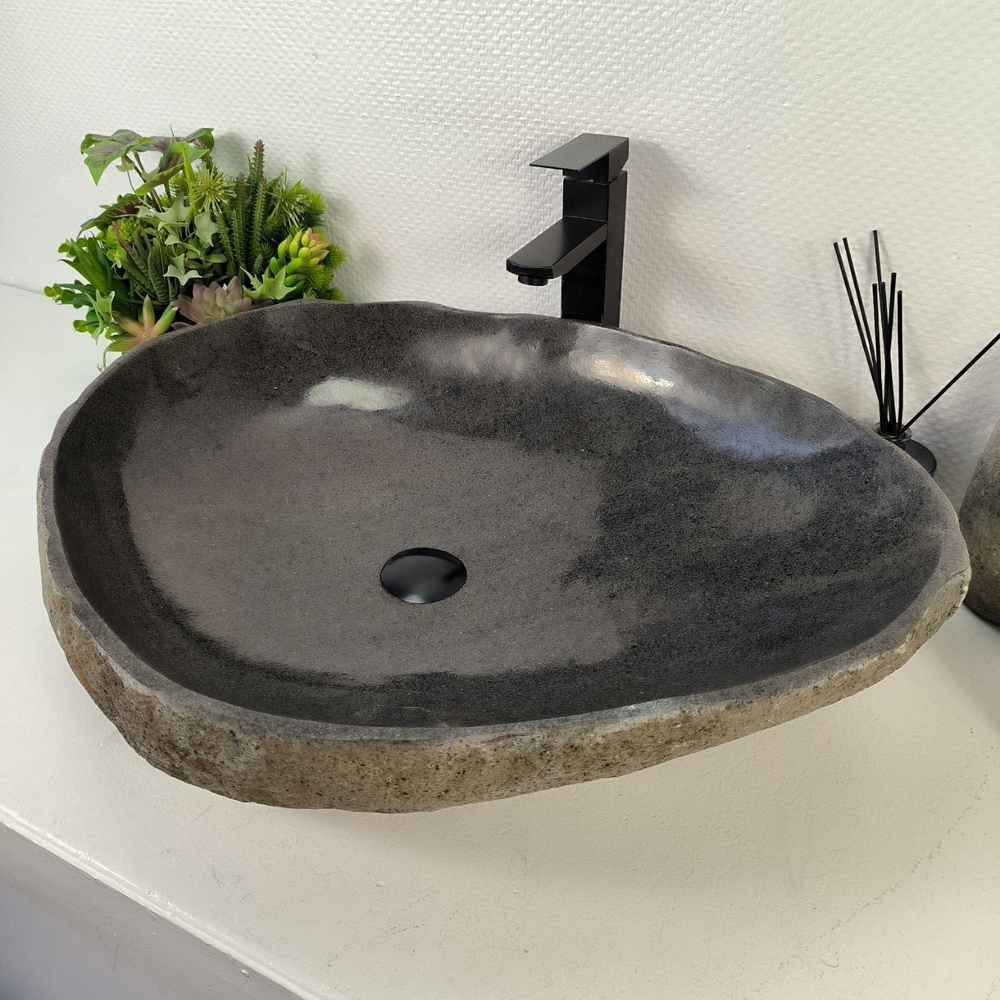 Раковина из речного камня RS-65557 67*53*15 0863